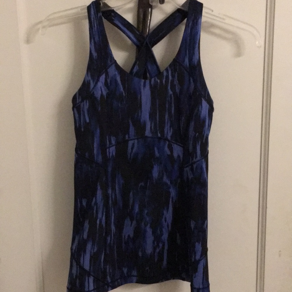 Lululemon tank top